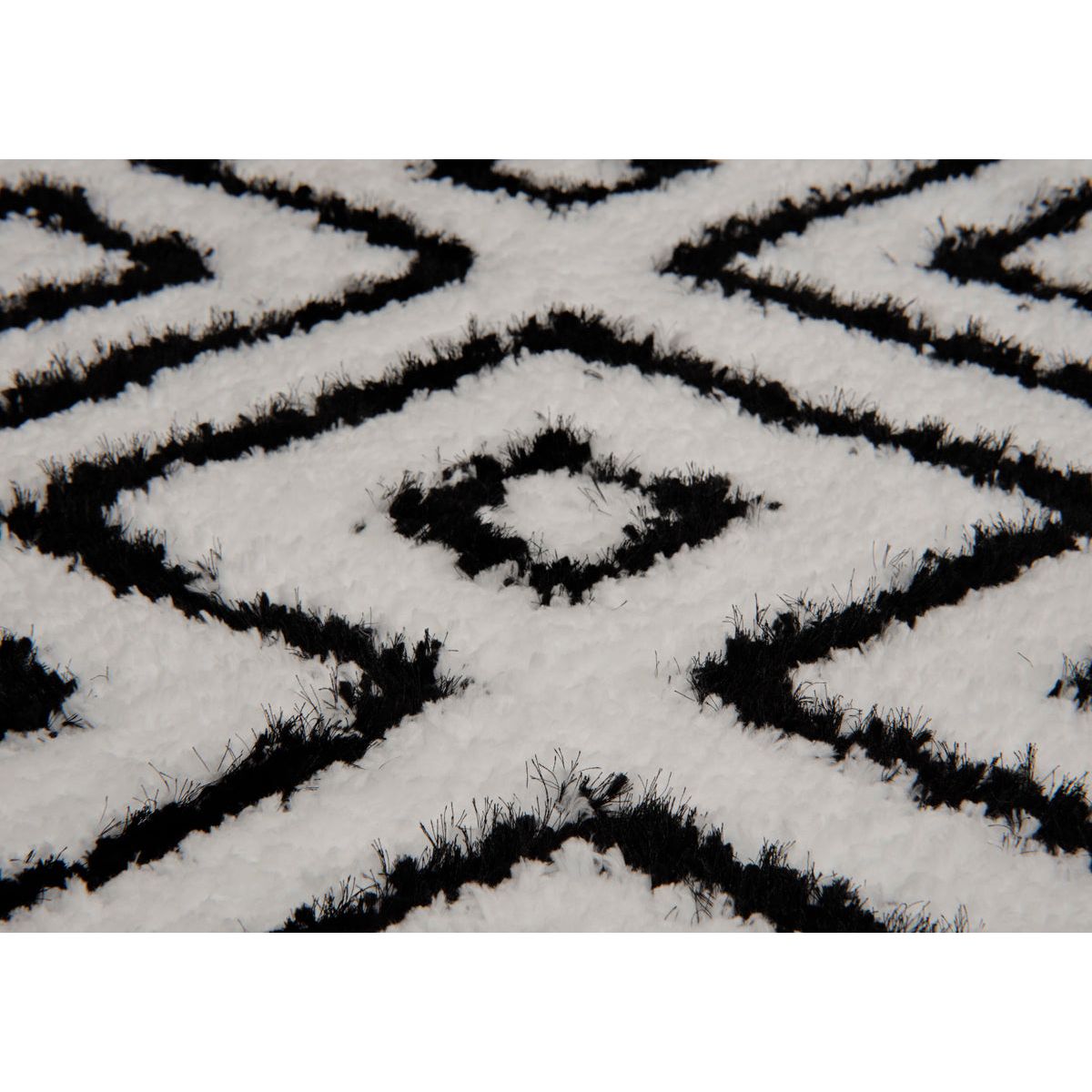 שטיח לסלון אגדיר דגם 245/18 במידה 2.20*1.60