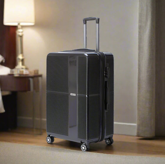 מזוודה קשיחה סקיי 24 אינץ שחורה TRAVELLER