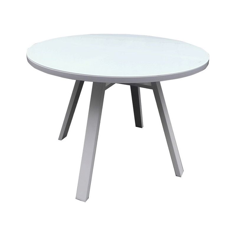 שולחן עגול עם ארבע רגליים חדר ריק.