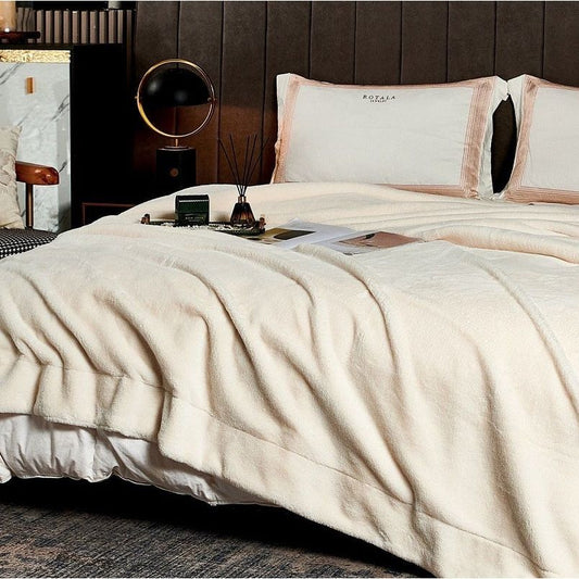 שמיכה זוגית מינק 220*200 שמנת