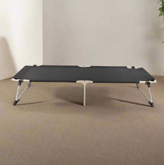 מיטת שטח מתקפלת