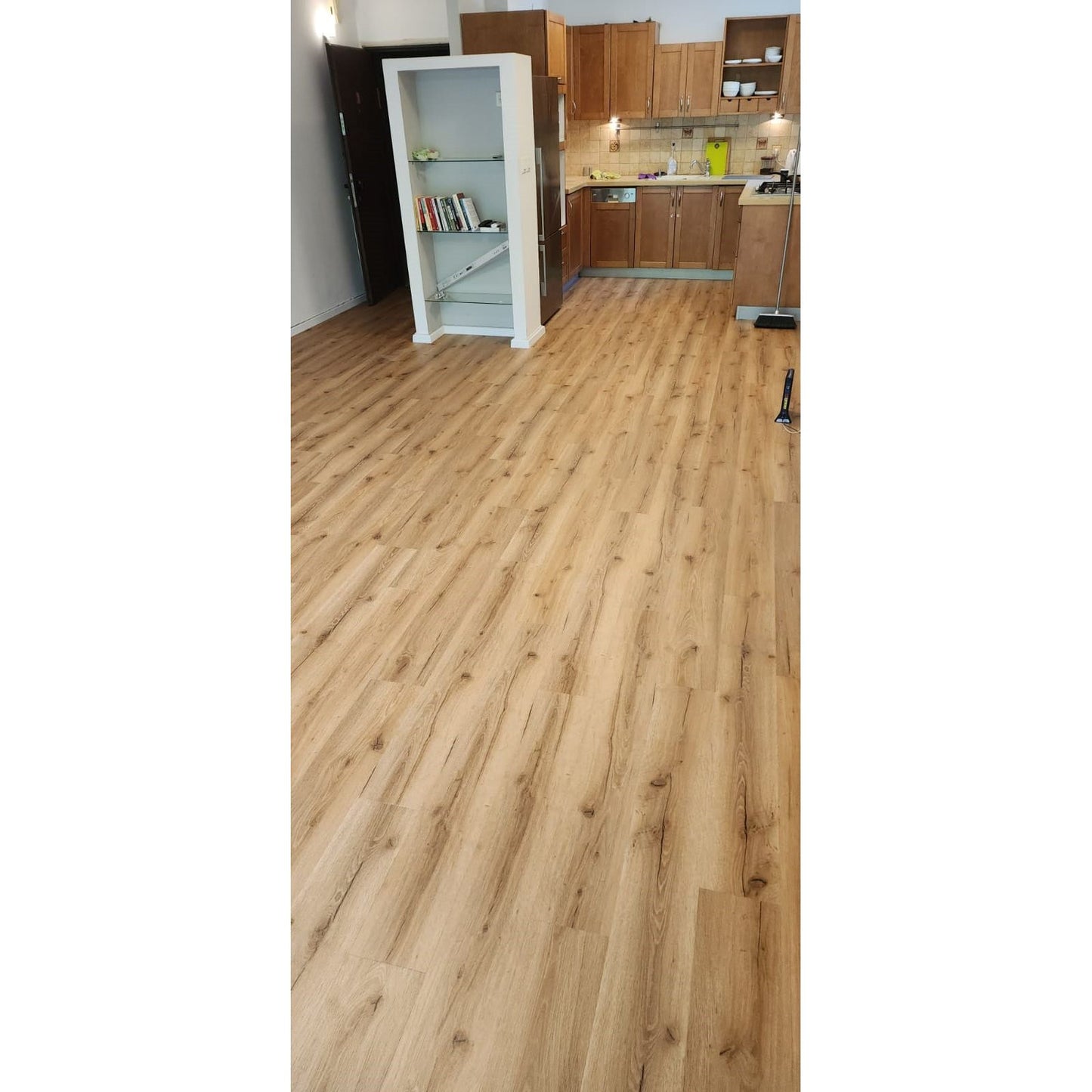 פרימוורה SPC פולימרי אלון טבעי מבוקע 6 מ"מ כולל ספוג ללא פאזה במחיר של 99.9 ₪ למ"ר (כמות באריזה 1.98 מ"ר)