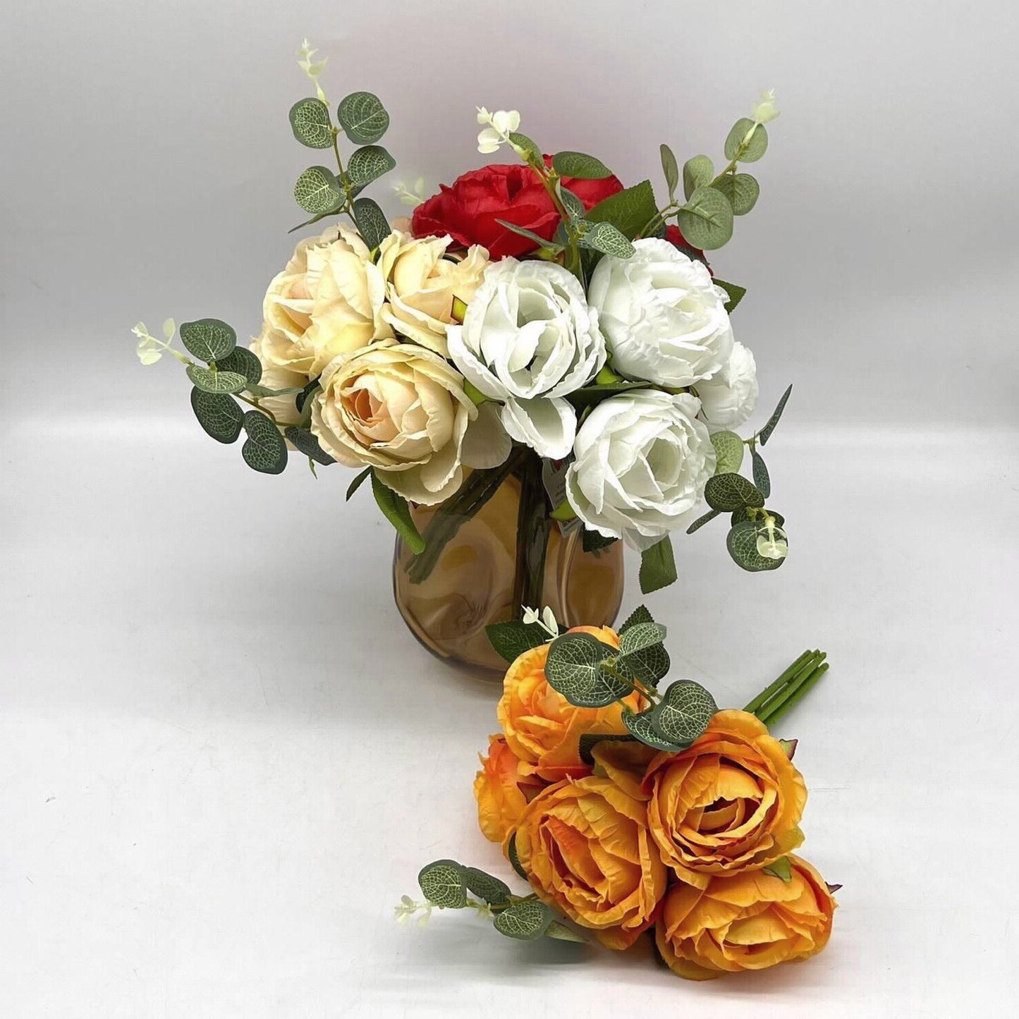 זר פרחים דגם נורית 27