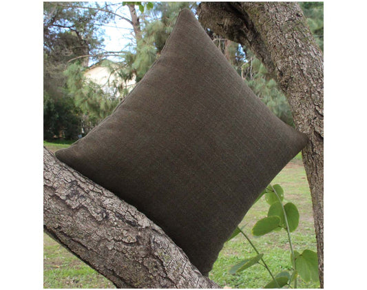 כרית נוי דגם יעל בגוון ירוק זית