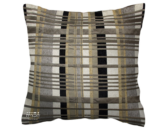 כרית נוי דגם יעלון פסים משובצים בגווני אפור, שחור וב'ז