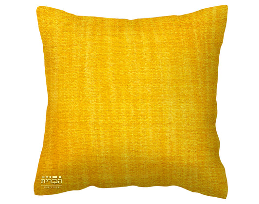 כרית נוי דגם קוקון בגוון צהוב חרדלי