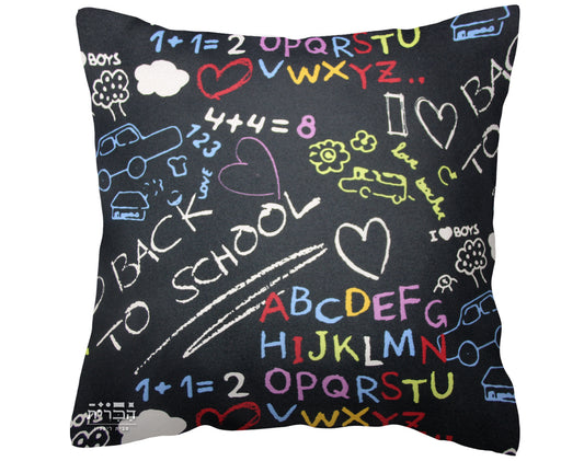 כרית נוי כתוביות צבעוניות