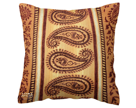 כרית נוי פסים יין חמרה משולבים בפייזלי