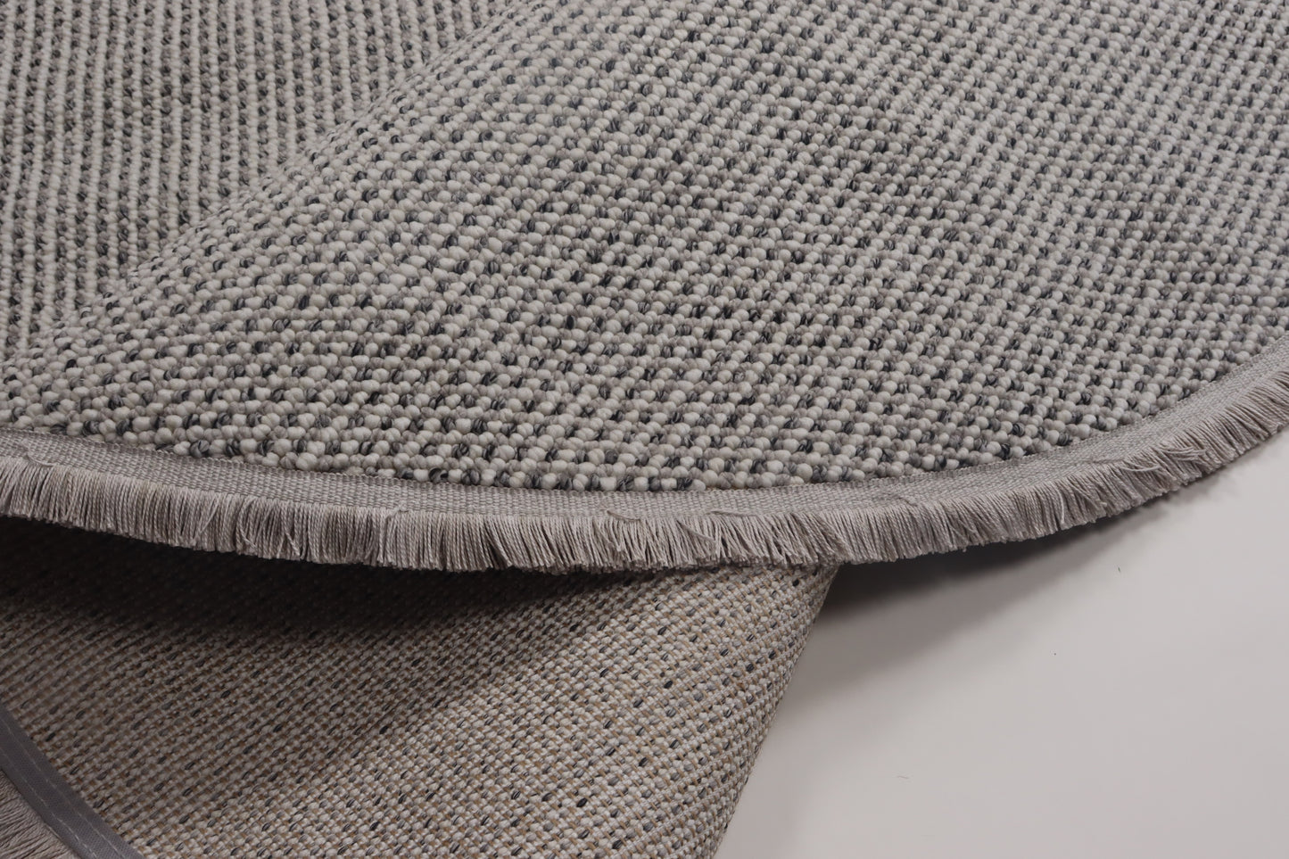 סקאי A5 אפור בהיר 1.60*1.60 עגול