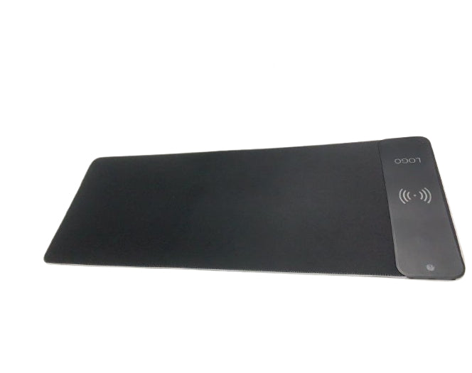 משטח עכבר עם טעינה עם RGB