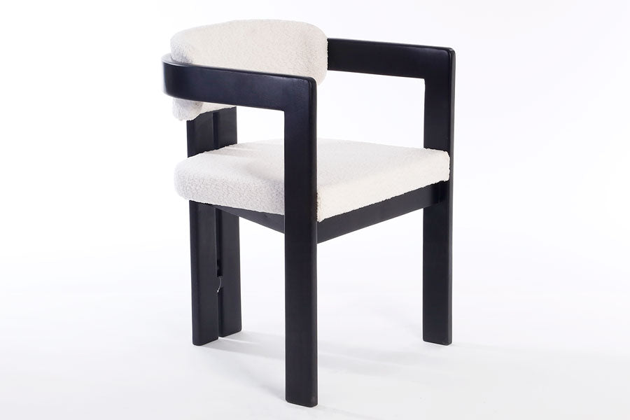 כסא עץ מלא ריפוד בוקלה CASTEL BLACK