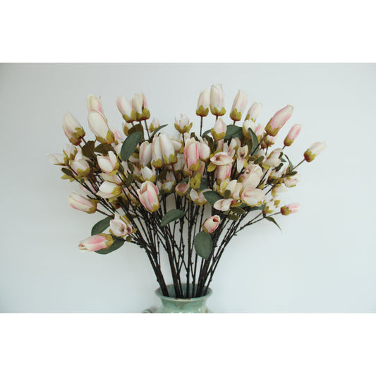 פרח מלאכותי מגנוליה