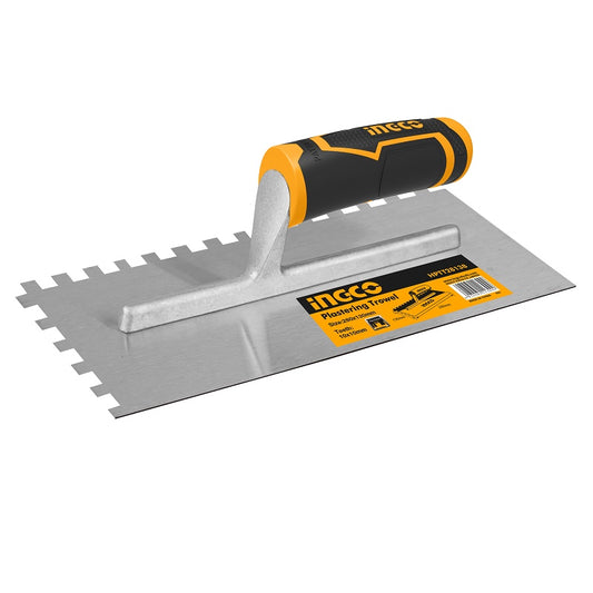 מרית שיניים פלסטיק על רקע לבן.
טקסט: "ingco Plastering Trowel"