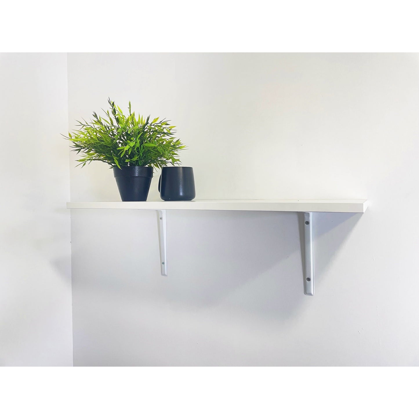 קיט מדף ANAT 70X24 גוון לבן + 2 תומכים