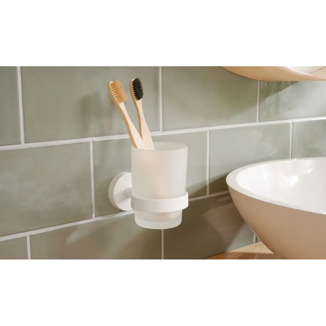 מתקן למברשות שיניים לבן דגם MOON