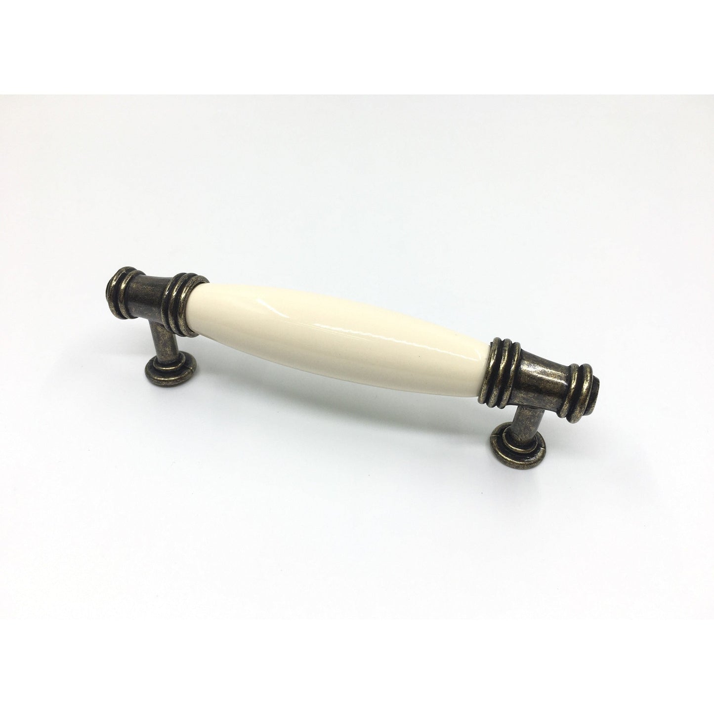 ידית לארון פליז עתיק 96 מ"מ