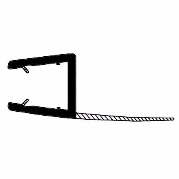 מגב כיסא בין דלתות