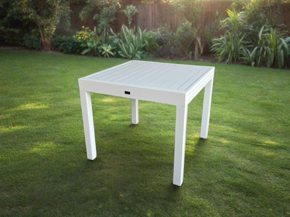 שולחן אלומיניום "אולימפוס" 90*90 ס"מ, נפתח ל 180 ס"מ, לבן