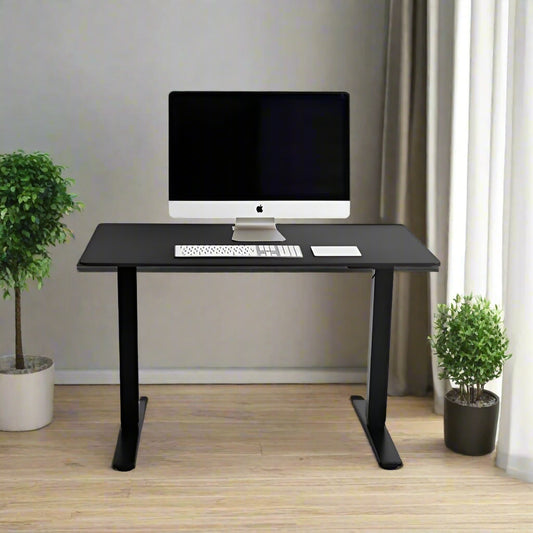 שולחן עבודה פנאומטי רוחב 140 ס"מ דגם Sit Stand Table מבית Keisar שחור
