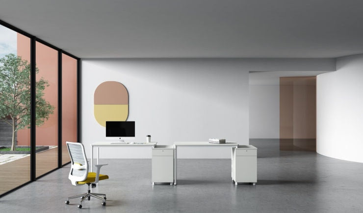 שולחן כתיבה עם ארונית תומכת מבית Keisar