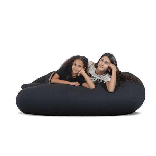 קפסולה גוון אפור כהה