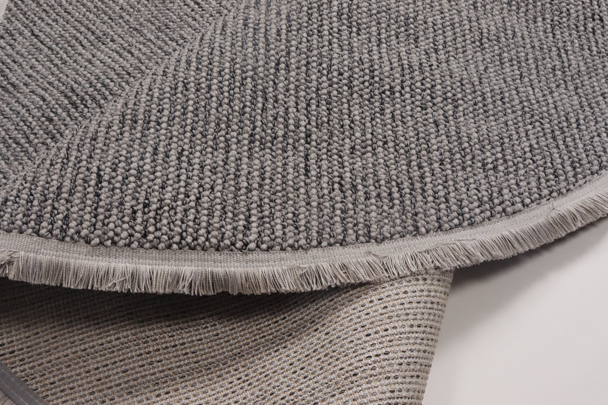 סקאי A3 אפור כהה 1.60*1.60 עגול