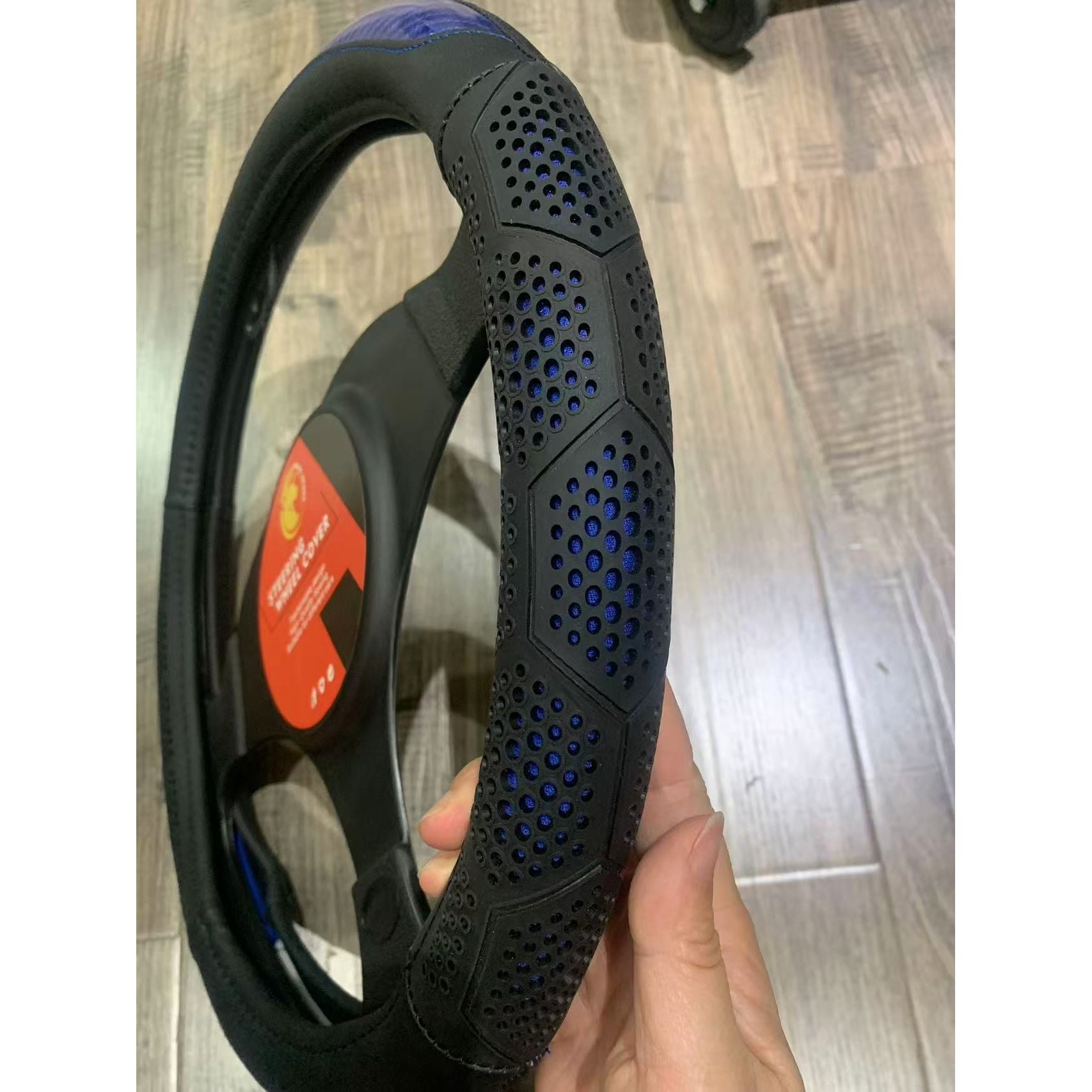 כיסוי הגה קומפורט 
Size: 38*8.2cm