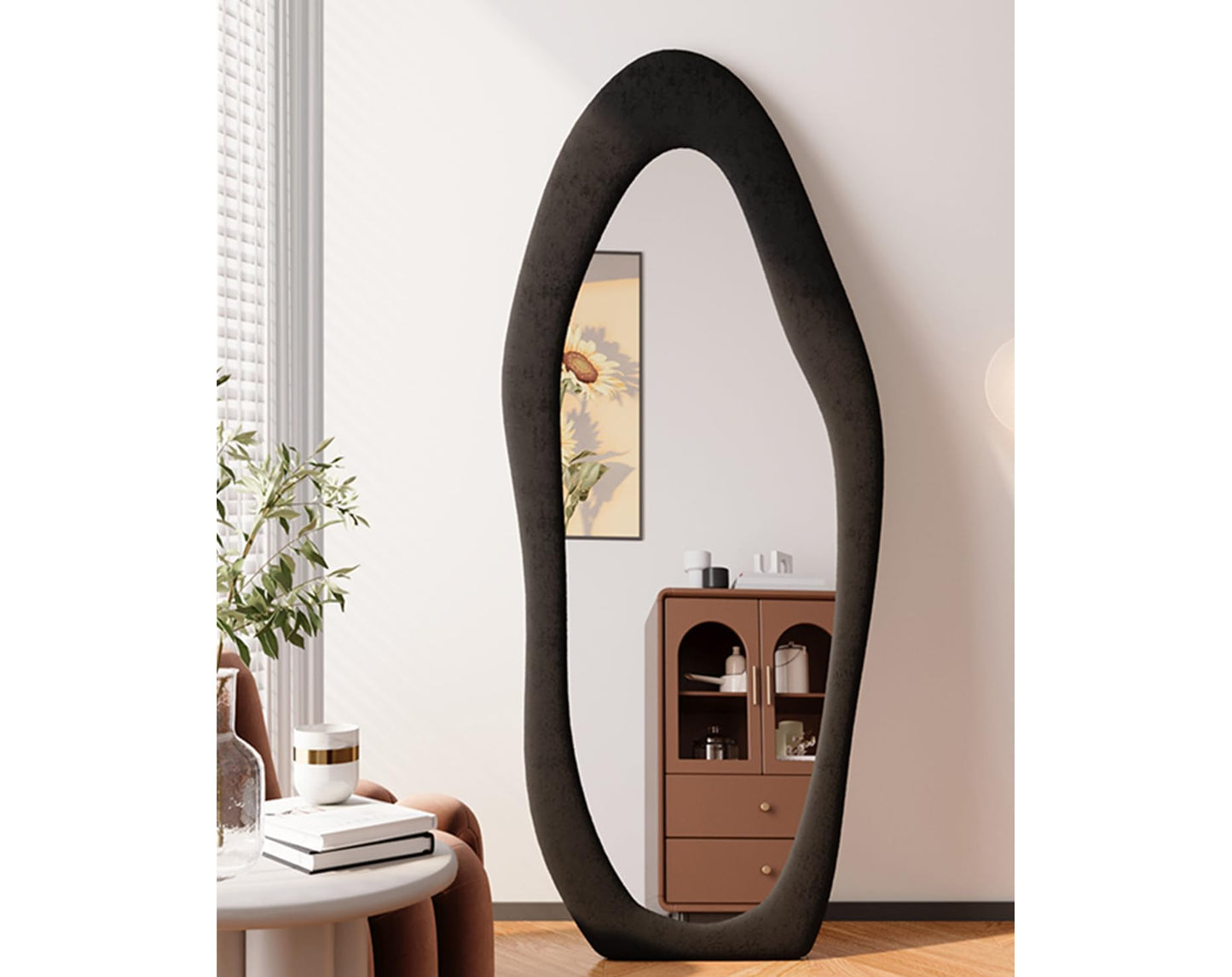 מראה אמורפית במסגרת קטיפה אליפסה בצבעים לבחירה צבע שחור