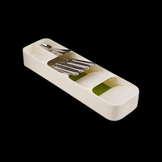 ארגונית לאחסון סכום קטנה לבן