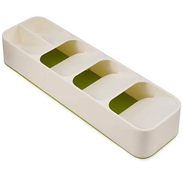 ארגונית לאחסון סכום קטנה לבן