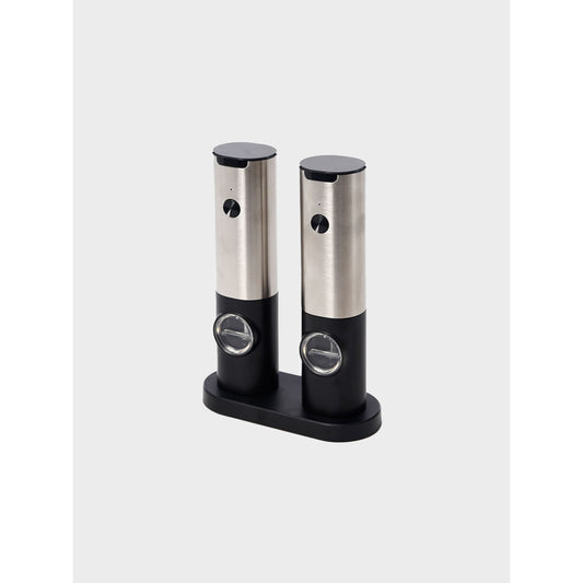 סט גורסי מלח פלפל USB על מגש, כבל טעינה ומברשת ניקיון DreamChef