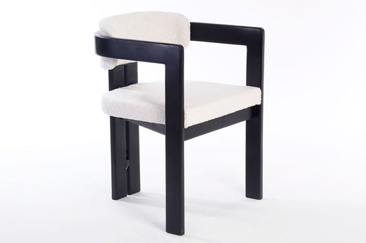כסא עץ מלא ריפוד בוקלה CASTEL BLACK
