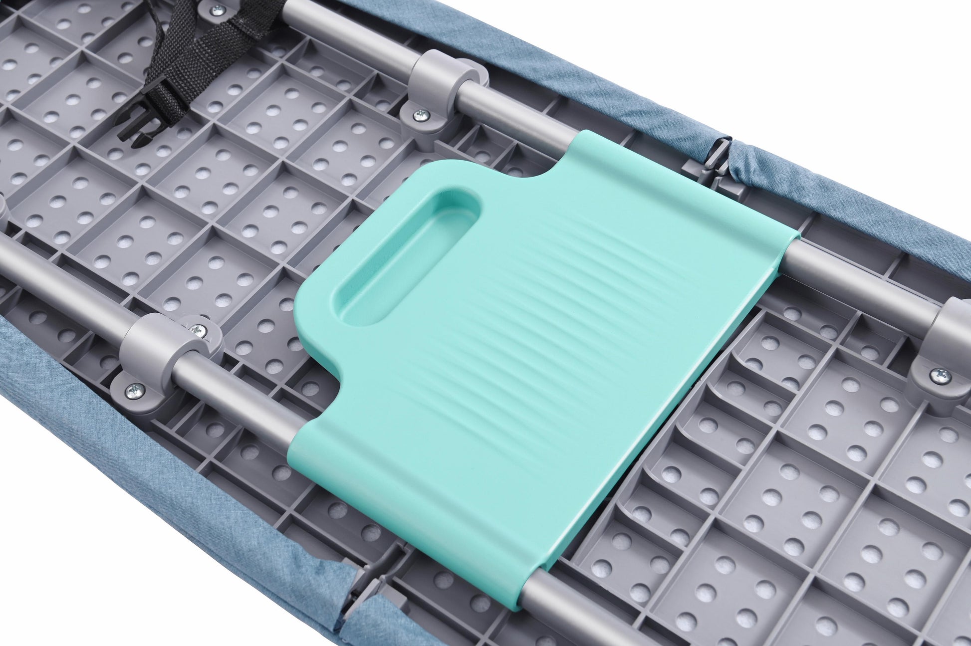 קרש גיהוץ שולחני מתקפל