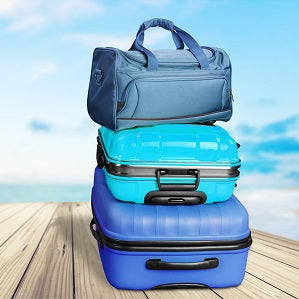 מזוודות ואביזרי נסיעה