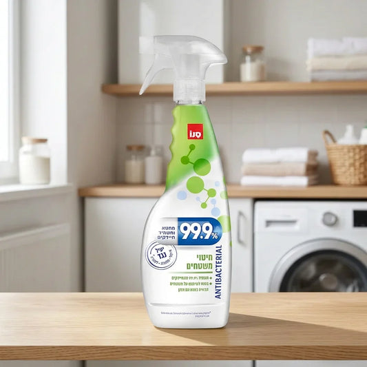 מתז לחיטוי משטחים 99.9%, Bright Clean, minimal props.