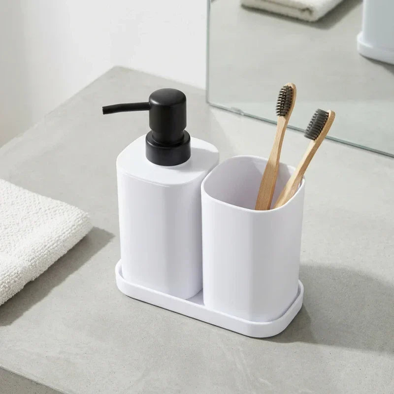 סט כוס סבוניה ודיספנסר פלסטיק לבן, Bathroom , Clear Sunny Day.