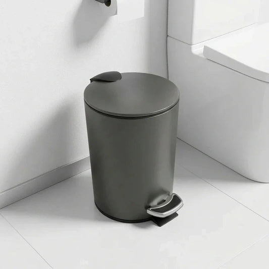 פח שירותים 3 ליטר אפור כהה, Bathroom , Clear Sunny Day.