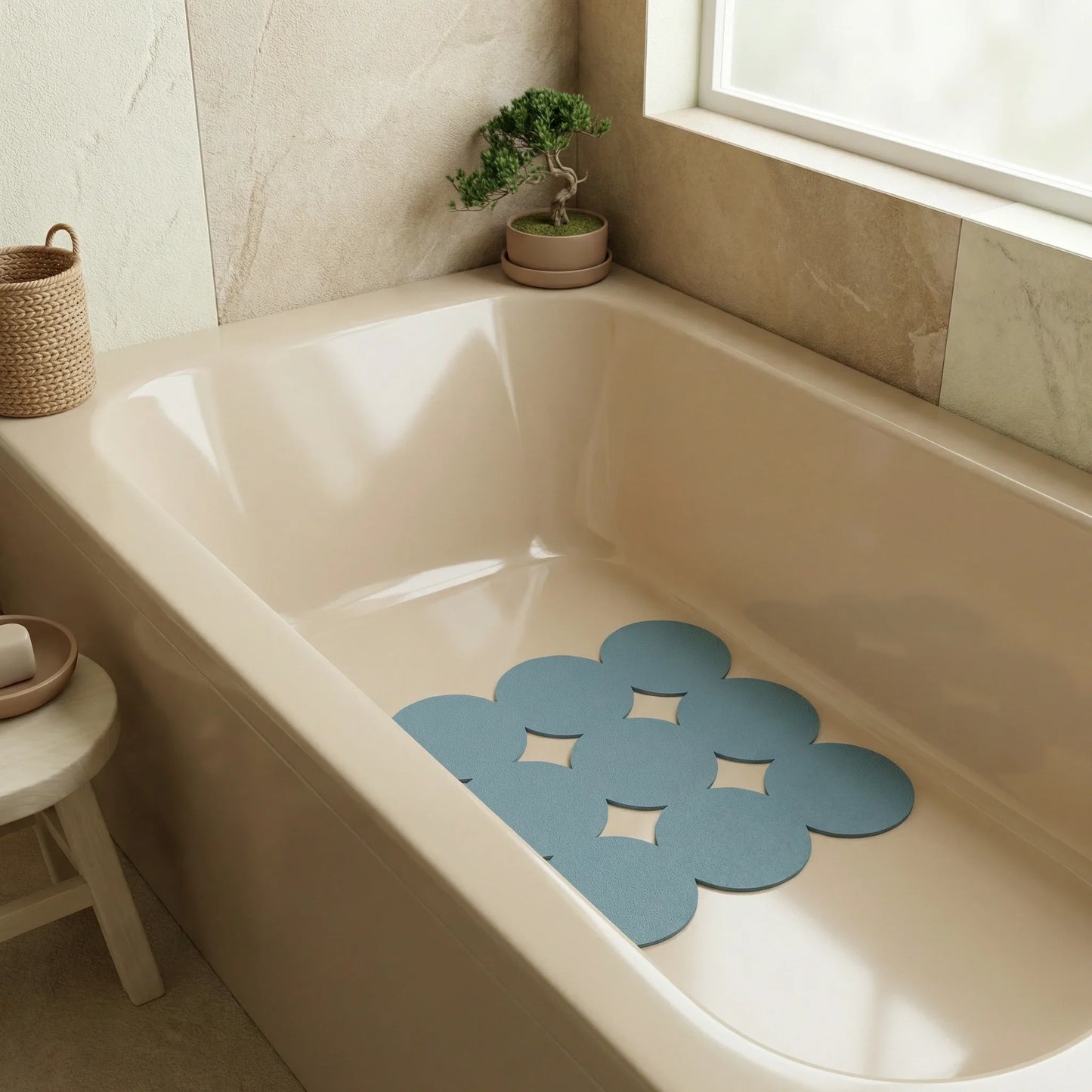 שטיח אמבטיה נגד החלקה 55*55 סמ מרובע תכלת, bathroom, Japandi, Soft North Light.